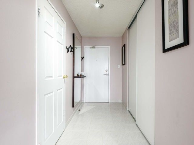 Room2