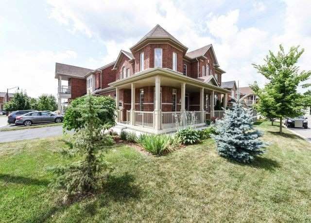 2 Bryony Rd, Brampton, L7A0W3 | Image 2