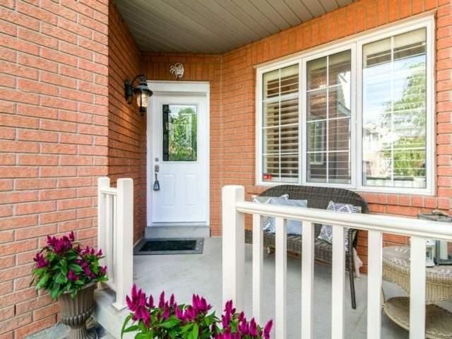 2296 Owlridge Dr, Oakville, L6M3V4 | Image 2