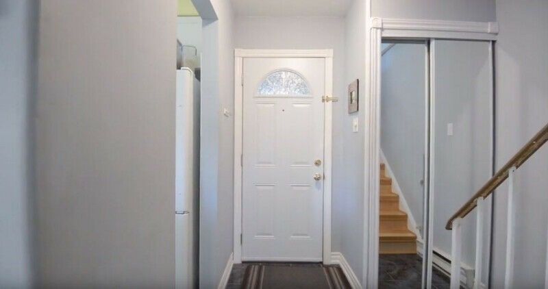 52 Grand Valley Dr, Brampton, L6S2K9 | Image 2