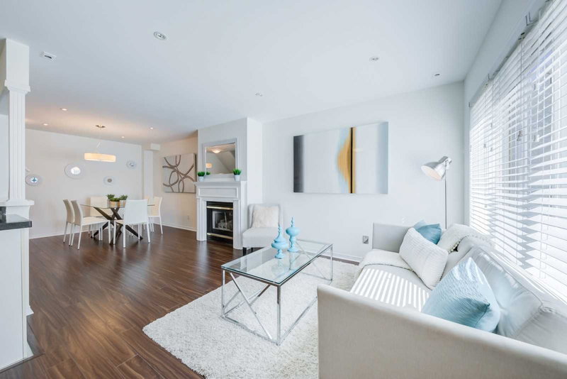 5 - 1241 Parkwest Pl, Mississauga, L5E3J3 | Image 2