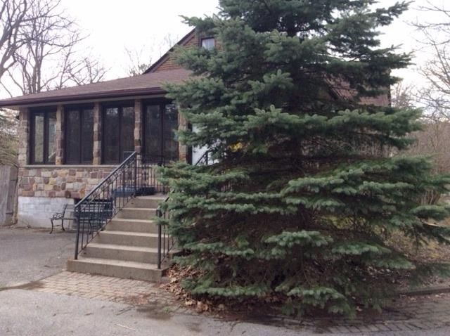 1462 Hurontario St, Mississauga, L5G3H4 | Image 2