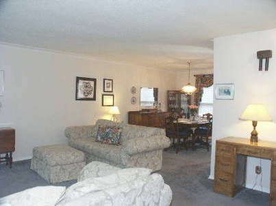 20 Suburban Dr, Mississauga, L5N1G5 | Image 2