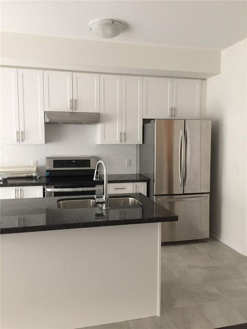 391 Athabasca Common Dr, Oakville, L6H0R5 | Image 3