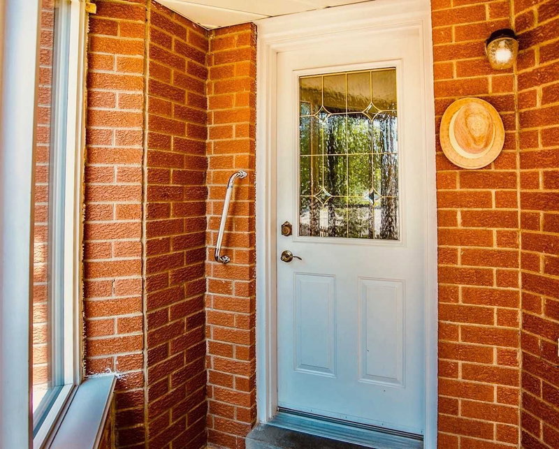 4313 Lee Dr, Mississauga, L4W4A9 | Image 2