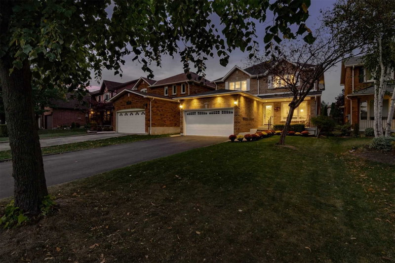 4493 Longmoor Rd, Mississauga, L5M4H6 | Image 2