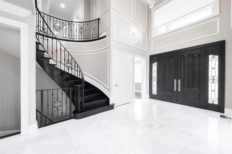 53 Eaglewood Blvd, Mississauga, L5G1V6 | Image 3