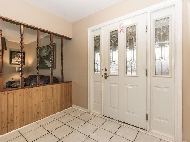 11 Cathcart Cres, Brampton, L6T2A4 | Image 3