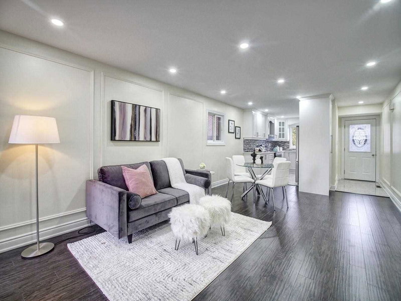 68 Winterfold Dr, Brampton, L6V3T2 | Image 2