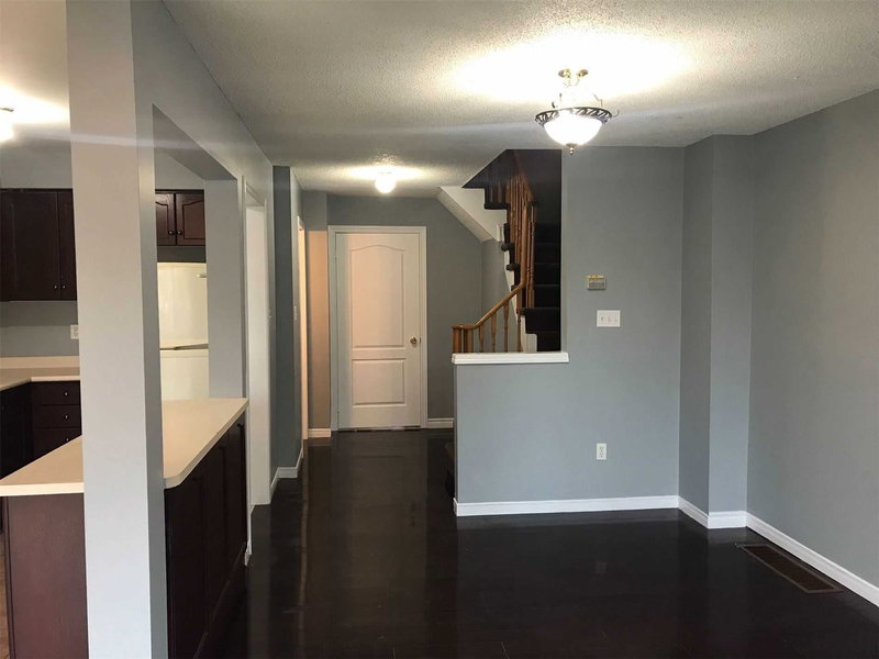 25 Tinsmith St, Brampton, L7A1N1 | Image 2