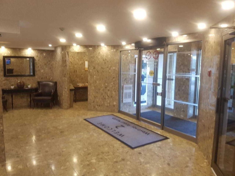 Ph10 - 234 Albion Rd, Toronto, M9W6A5 | Image 3