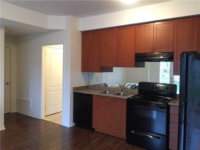 16 - 3135 Boxford Cres, Mississauga, L5M 0X1 | Image 2