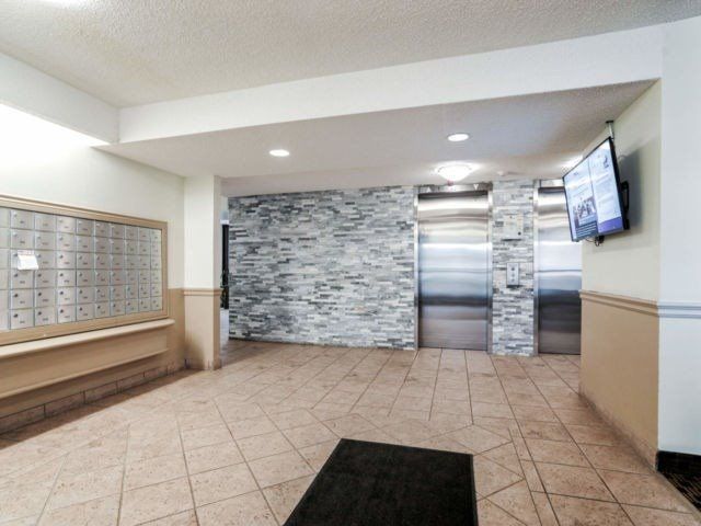 606 - 3501 Glen Erin Dr, Mississauga, L5L2E9 | Image 2