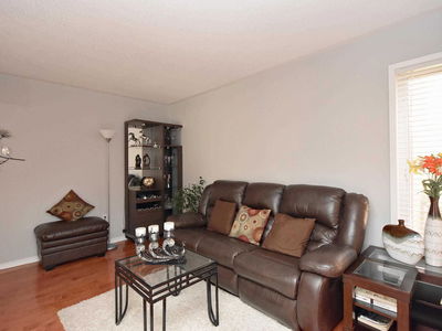 Unit 112 — 2555 Thomas St, Mississauga - Central Erin Mills image-0-3