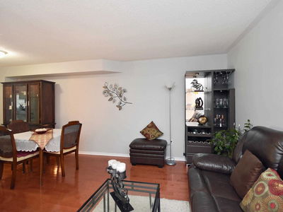 Unit 112 — 2555 Thomas St, Mississauga - Central Erin Mills image-0-4