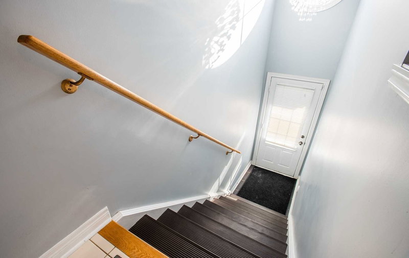 32 Battalion Rd, Brampton, L7A4B6 | Image 2