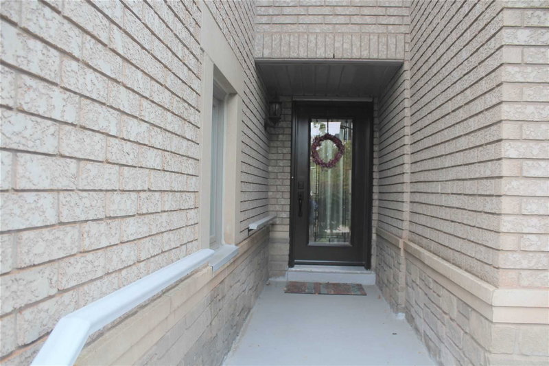 6 - 2250 Rockingham Dr, Oakville, L6H6J3 | Image 3