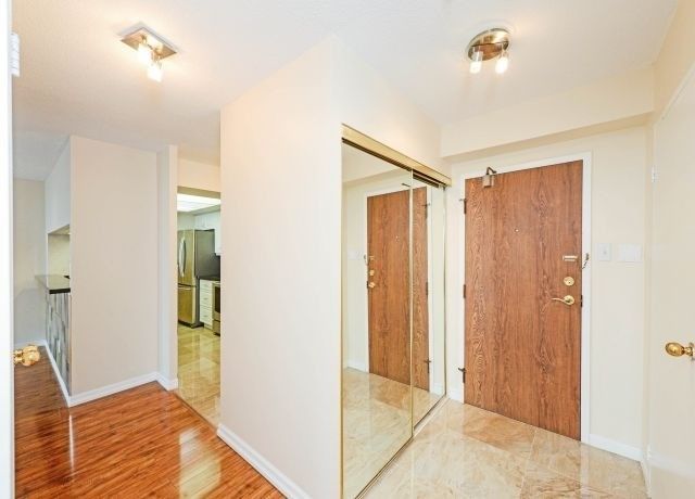 Room2