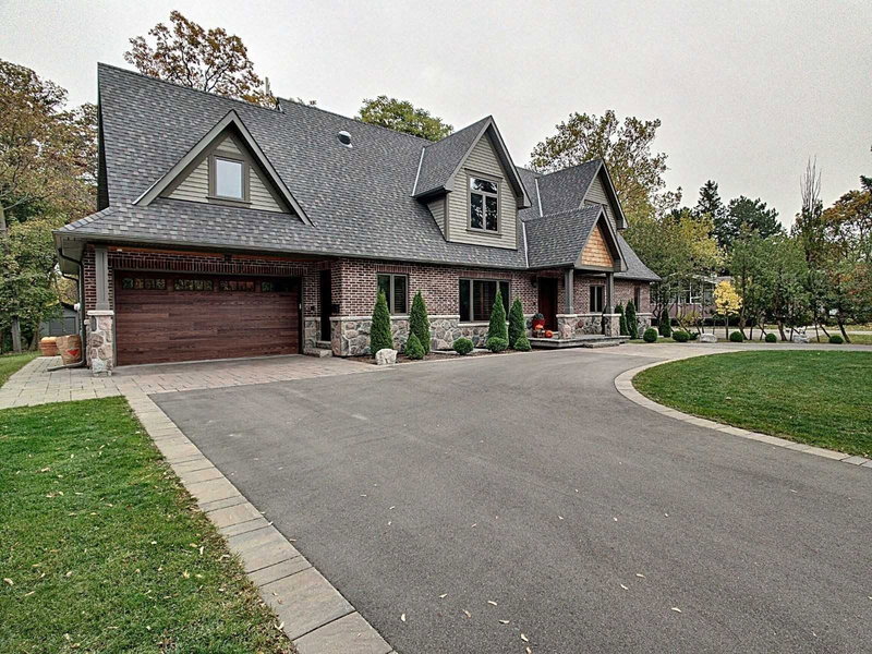 630 Kedleston Way, Mississauga, L5H1Y5 | Image 2