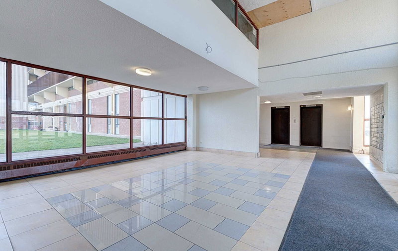 720 - 4645 Jane St, Toronto, M3N2K9 | Image 2