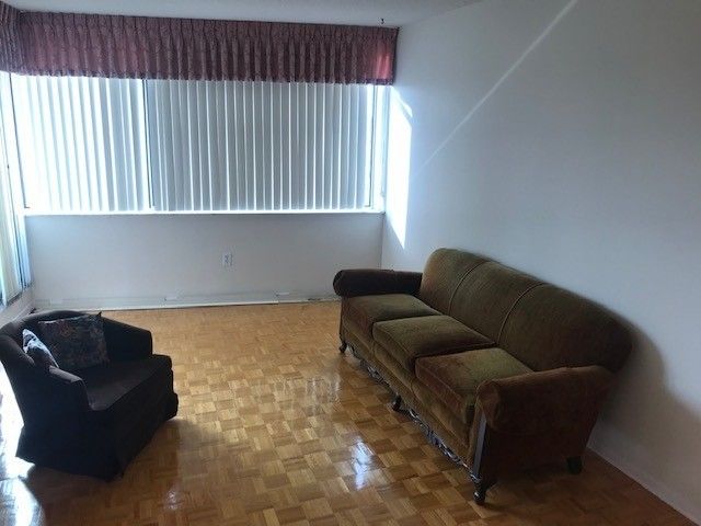 Room2