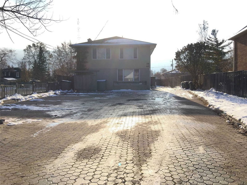 58 & 60 Queen St S, Mississauga, L5M 1K4 | Image 2