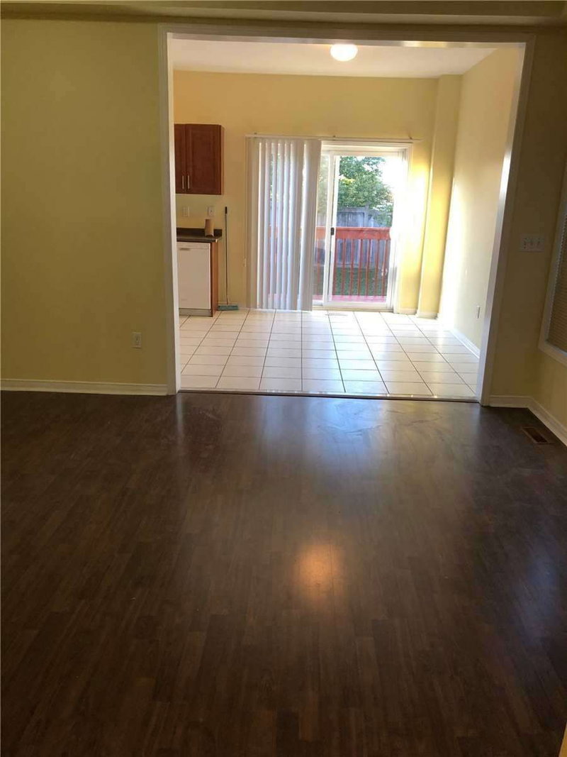 68 Pennyroyal Cres, Brampton, L6S6J6 | Image 3