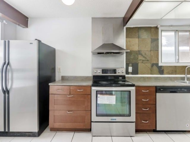 433 Hansen Rd N, Brampton, L6V3P6 | Image 2