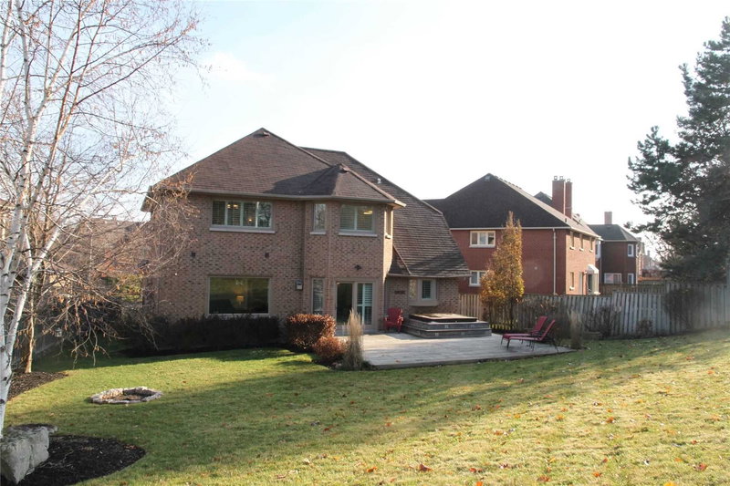 2432 Marisa Crt, Mississauga, L5K2P5 | Image 3