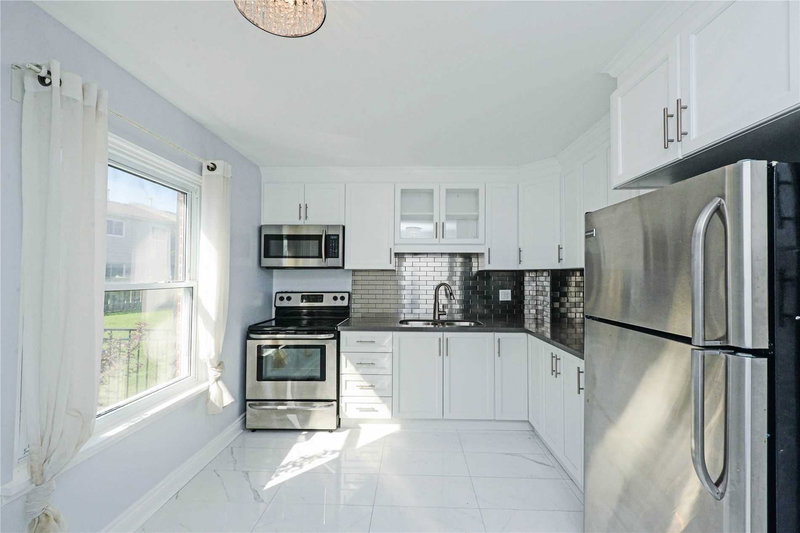 107 - 900 Central Park Dr, Brampton, L6Y4M5 | Image 3