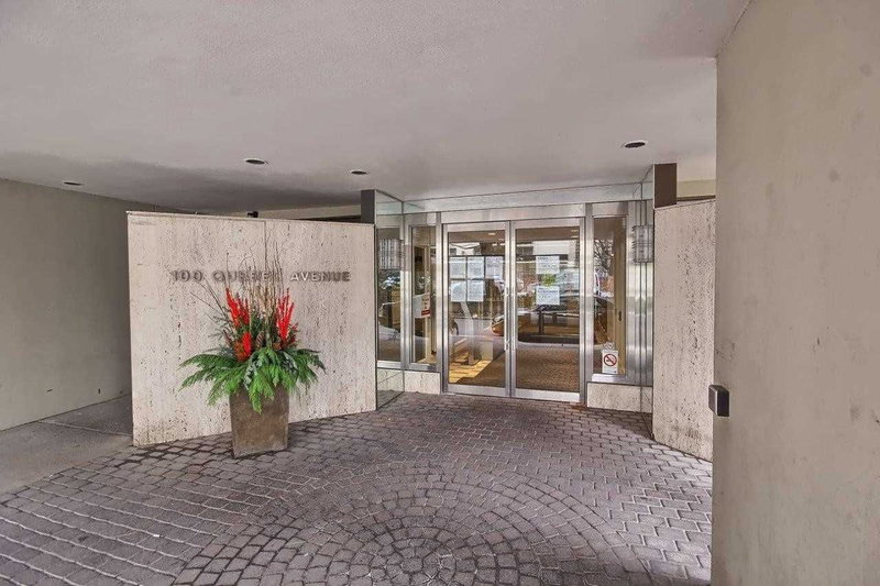 1610 - 100 Quebec Ave, Toronto, M6P4B8 | Image 2