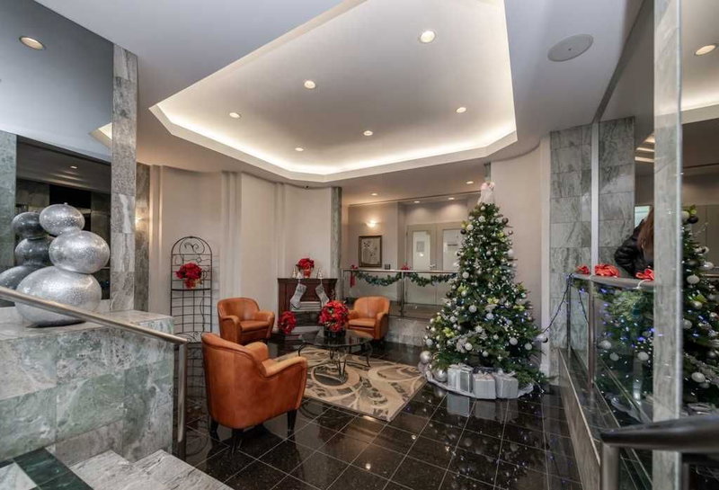 1706 - 4470 Tucana Crt, Mississauga, L5R3K8 | Image 2