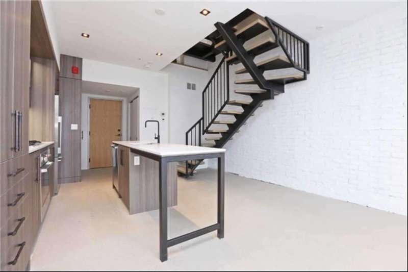 7 - 50 Bartlett Ave, Toronto, M6H3E6 | Image 2