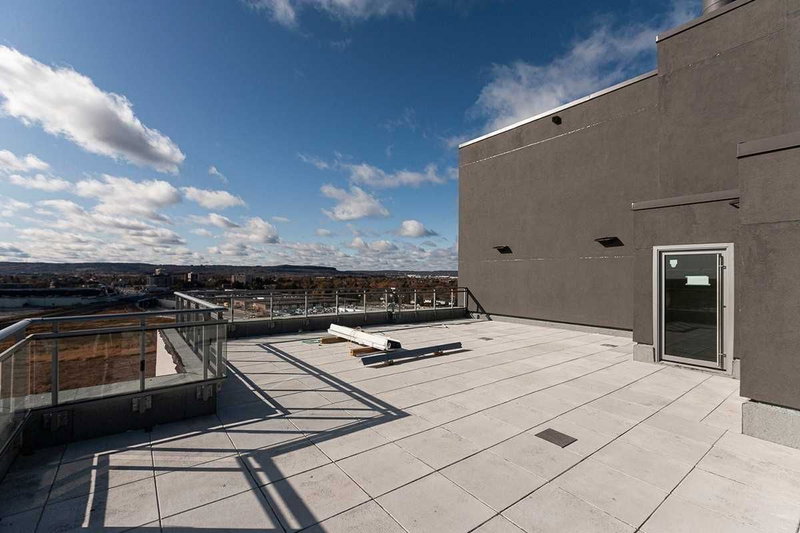 911 - 716 Main St E, Milton, L9T 3P6 | Image 3