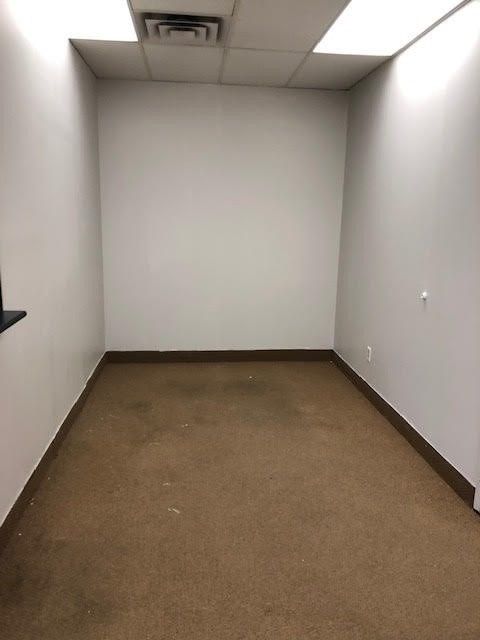 202 - 1090 Dundas St E, Mississauga, L4Y2B8 | Image 2