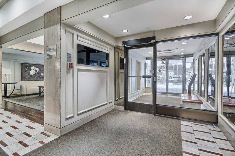 1610 - 100 Quebec Ave, Toronto, M6P4B8 | Image 3