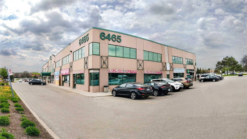 205 - 6465 Millcreek Dr, Mississauga, L5N5R3 | Image 2