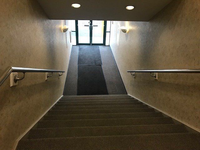 205 - 6465 Millcreek Dr, Mississauga, L5N5R3 | Image 3