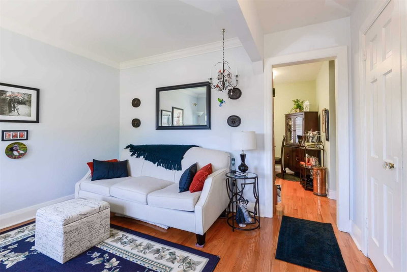 21 Murray St, Brampton, L6X 1R6 | Image 3