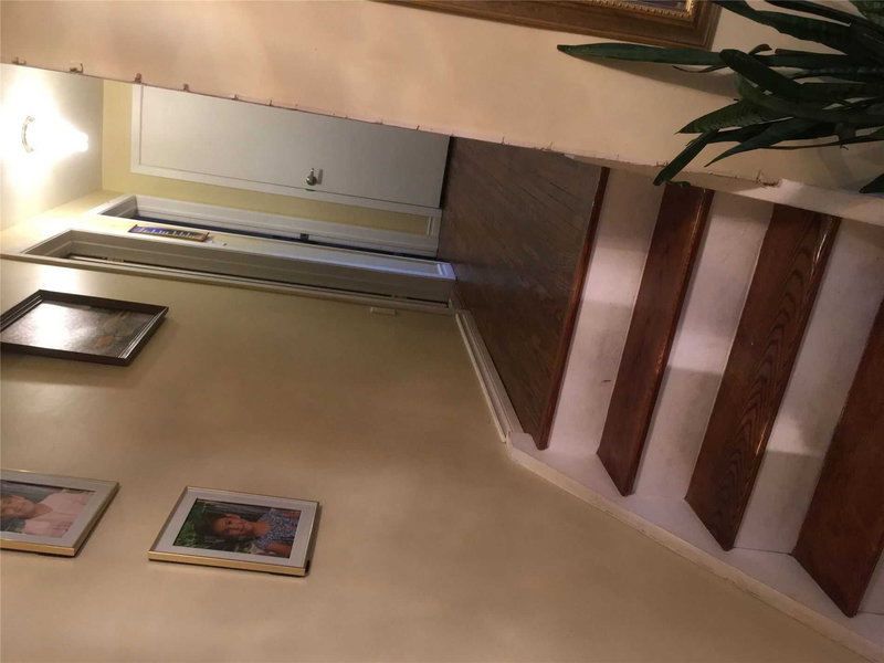 15 Lawrence Ave, Orangeville, L9W1S5 | Image 3