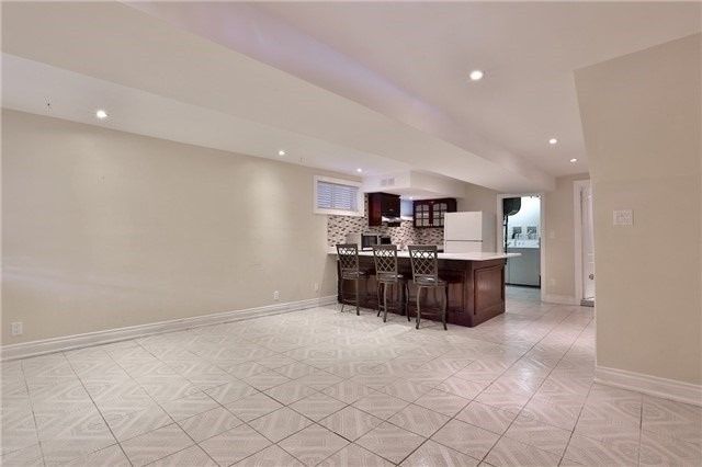 Bsmt - 41 Lacey Ave, Toronto, M6M 3L6 | Image 2