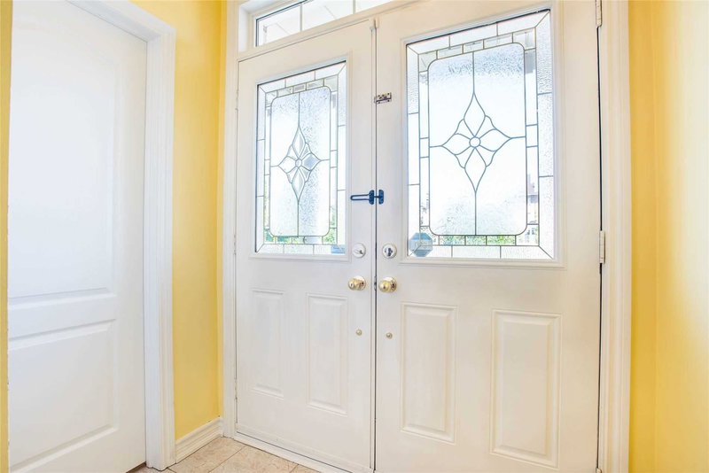 50 Severin St, Brampton, L6R 0P3 | Image 3