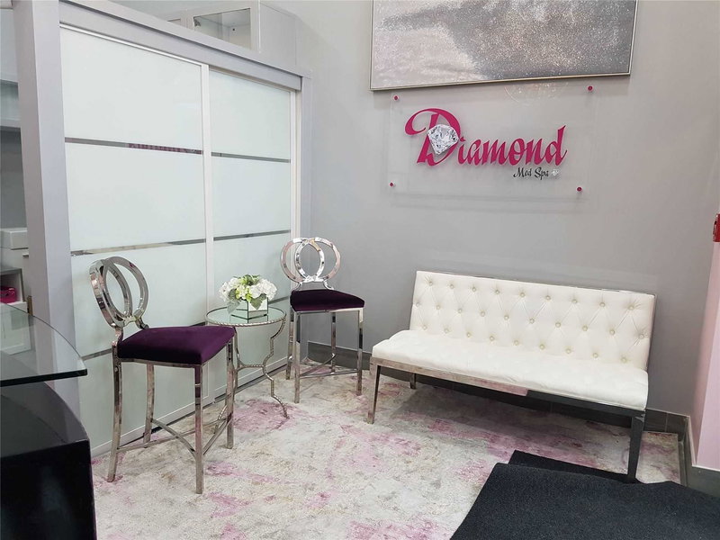 102 - 34 Plains Rd E, Burlington, L7T2B9 | Image 3