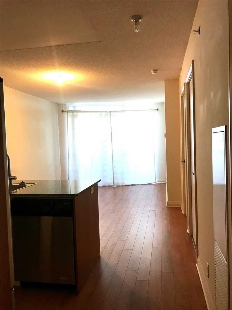 2111 - 5 Valhalla Inn Rd, Toronto, M9B1S9 | Image 3