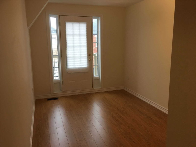 7 Miami Grve, Brampton, L6Z0H7 | Image 2