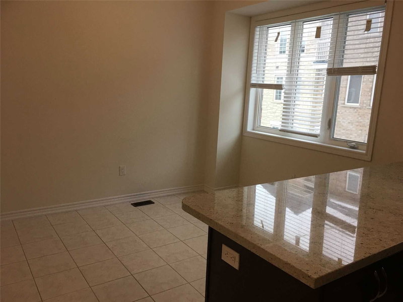 7 Miami Grve, Brampton, L6Z0H7 | Image 3