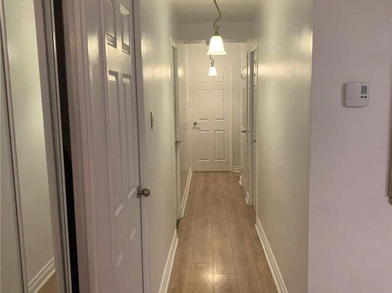 203 - 2345 Confederation Pkwy, Mississauga, L5B2H3 | Image 3