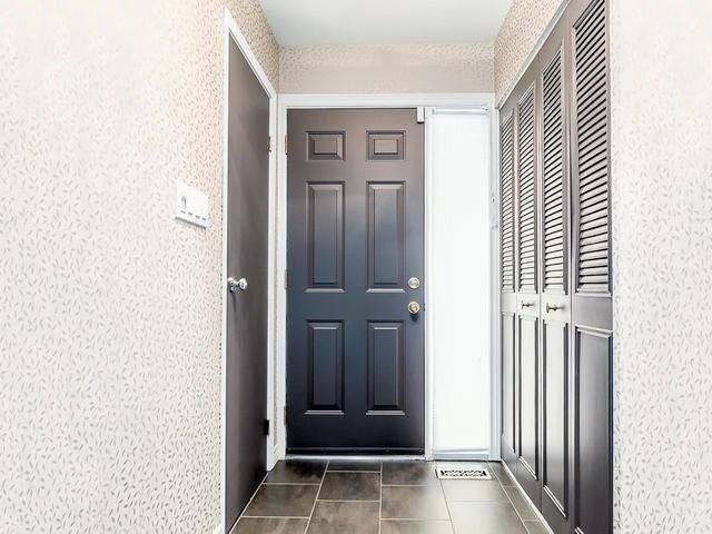 15 - 6855 Glen Erin Dr, Mississauga, L5N1P6 | Image 3