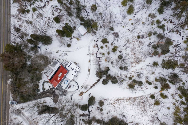 2814 Forks Of The Credit Rd, Caledon, L7K2H5 | Image 2