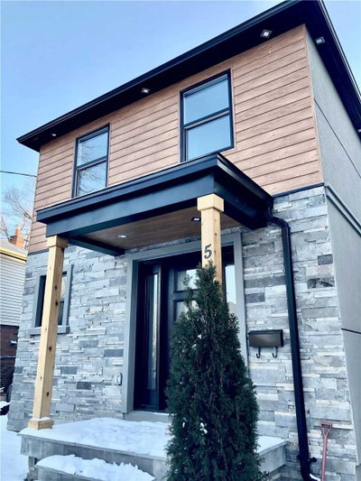 Detached House leased at 5 Donnybrook Lane, Toronto, Ontario, M9A 2V2 - Kingsway South - MLS: W4688248